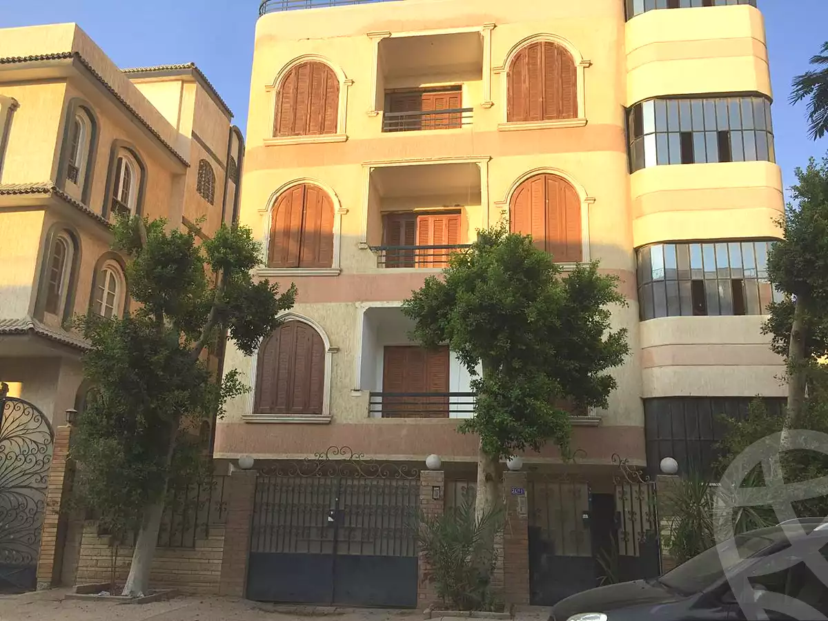 https://aqarmap.com.eg/ar/listing/7097239-for-sale-cairo-6th-of-october-mntq-fr-y-b-6-ktwbr