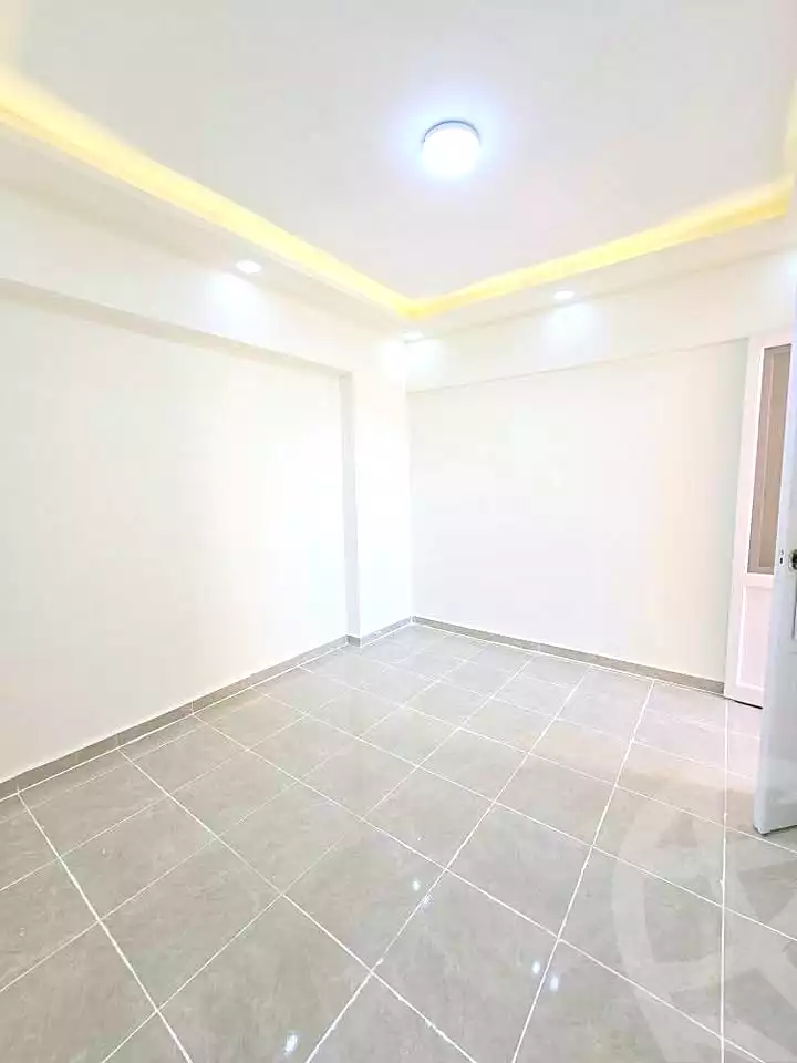 https://aqarmap.com.eg/ar/listing/7097380-for-sale-alexandria-al-agamy-shataa-el-nakheel