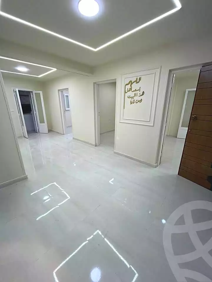 https://aqarmap.com.eg/ar/listing/7097403-for-sale-alexandria-el-asafra-l-sfr-qbly