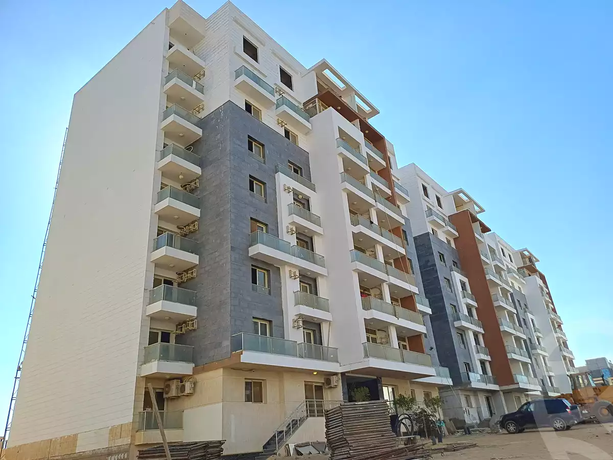 https://aqarmap.com.eg/ar/listing/7097337-for-sale-cairo-new-administrative-capital-r7-oia