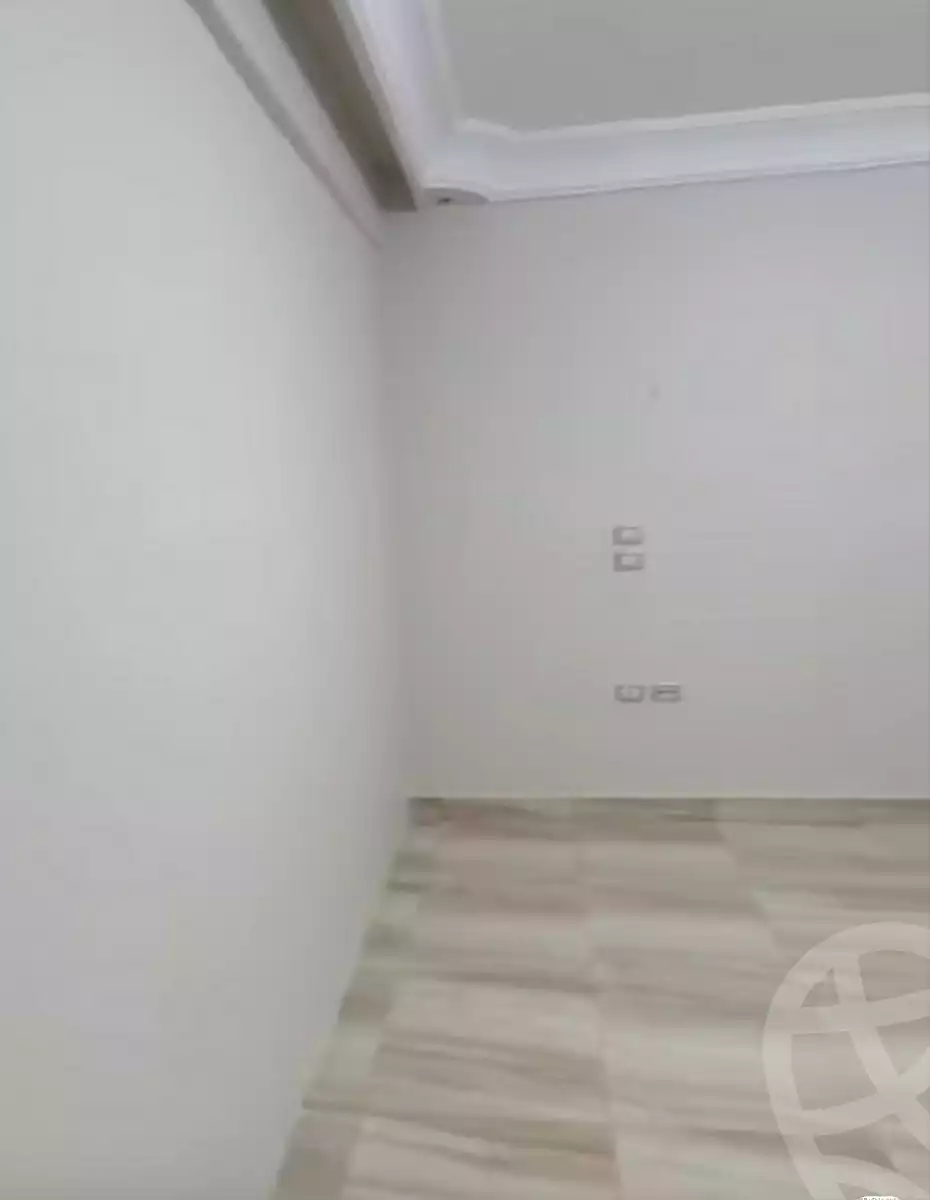 https://aqarmap.com.eg/en/listing/7097594-for-rent-cairo-ain-shams-ahmed-esmat-st