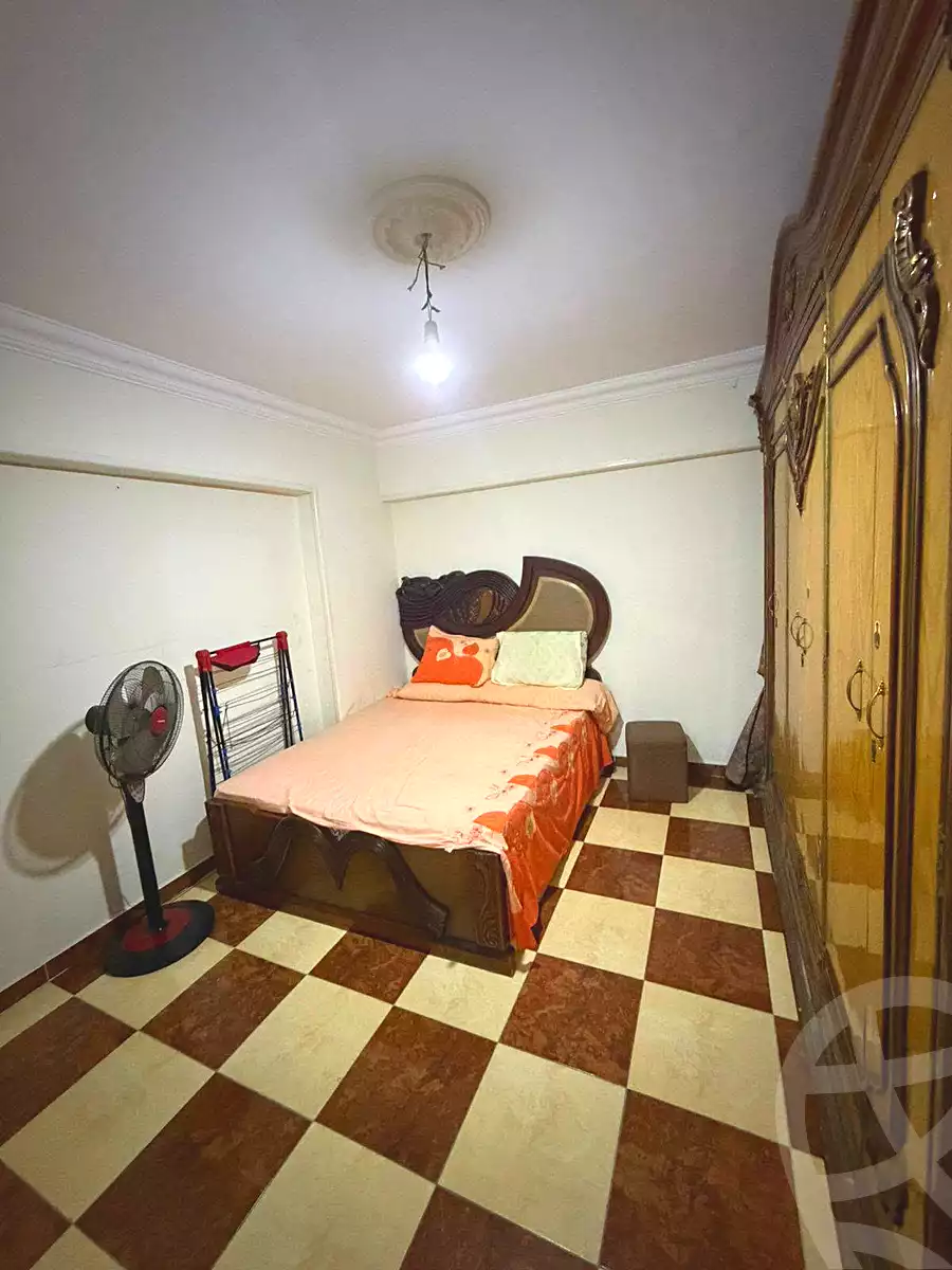 https://aqarmap.com.eg/ar/listing/7097641-for-sale-alexandria-sydy-bshr-shr-mlk-hfny