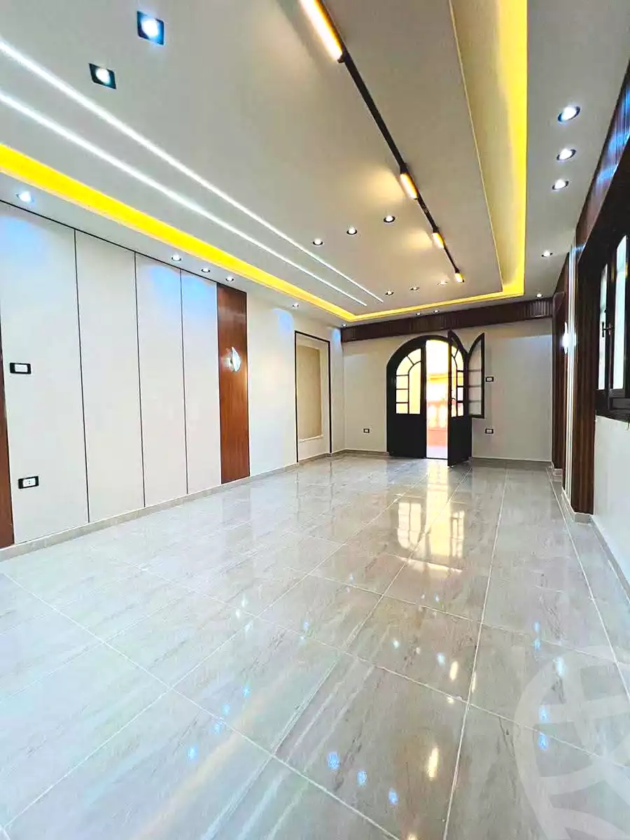 https://aqarmap.com.eg/ar/listing/7097662-for-sale-alexandria-al-agamy-shataa-el-nakheel