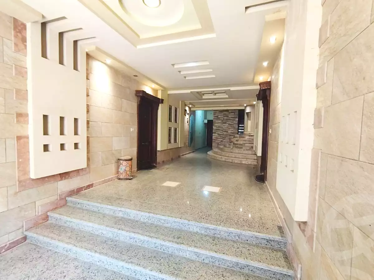 https://aqarmap.com.eg/ar/listing/7097686-for-sale-cairo-new-cairo-el-narges-el-narges-omarat-mohamed-sabry-abu-alam-st