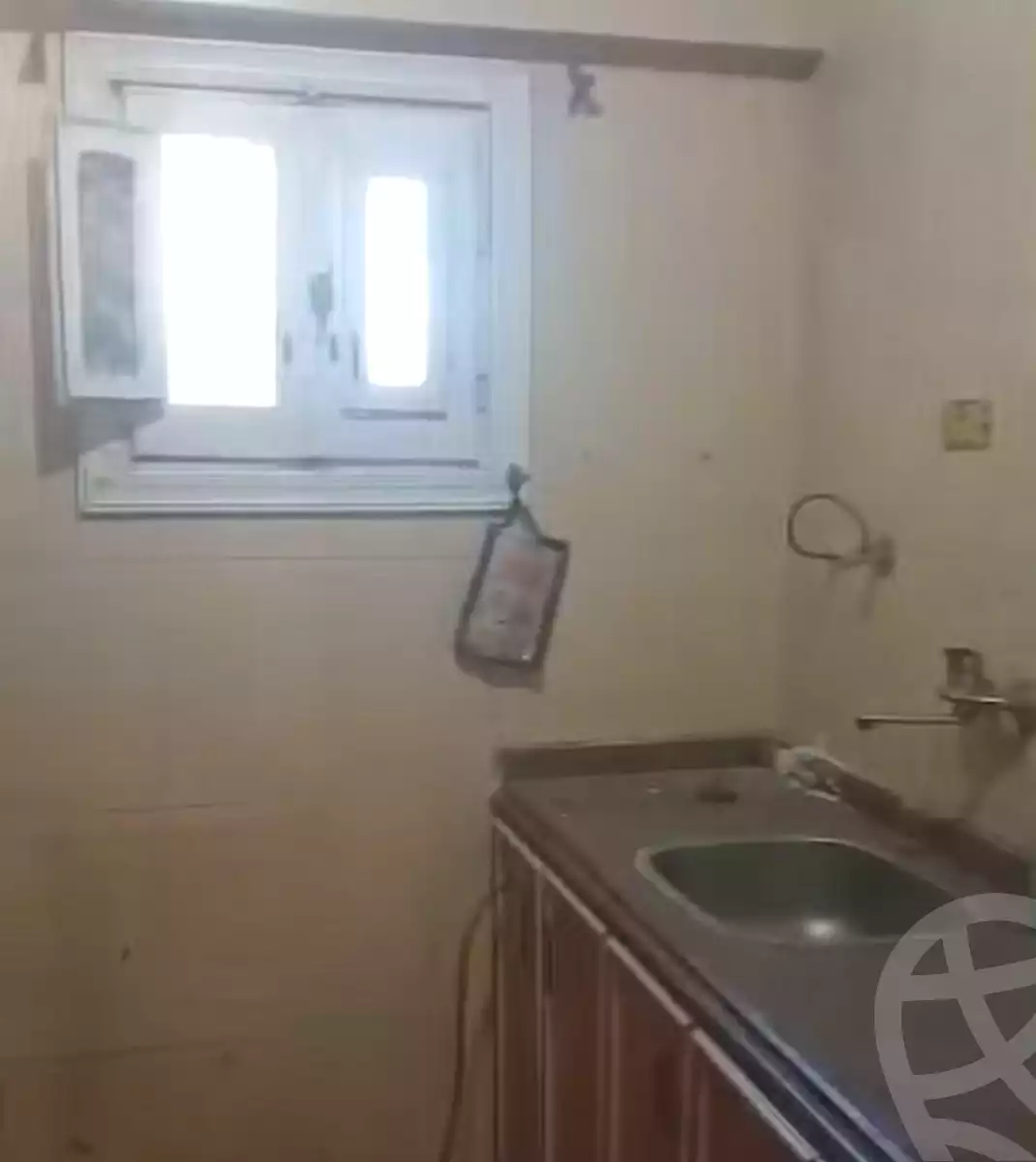 https://aqarmap.com.eg/ar/listing/7097775-for-sale-alexandria-al-agamy-el-hanouvel-al-asdakaa-st