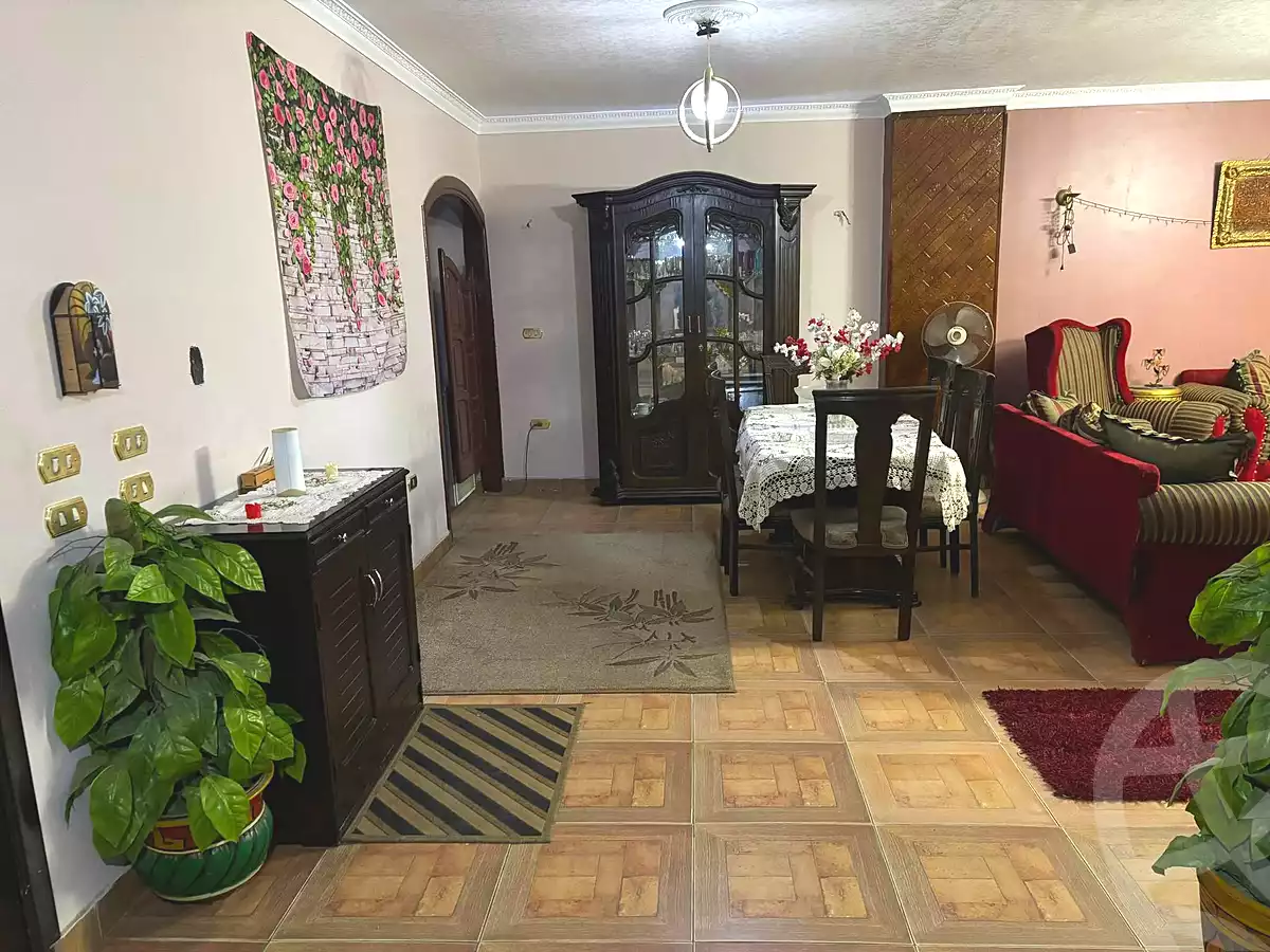 https://aqarmap.com.eg/ar/listing/7097852-for-sale-cairo-helwan-helwan-el-sharkeya-abd-el-rahman-pasha-st