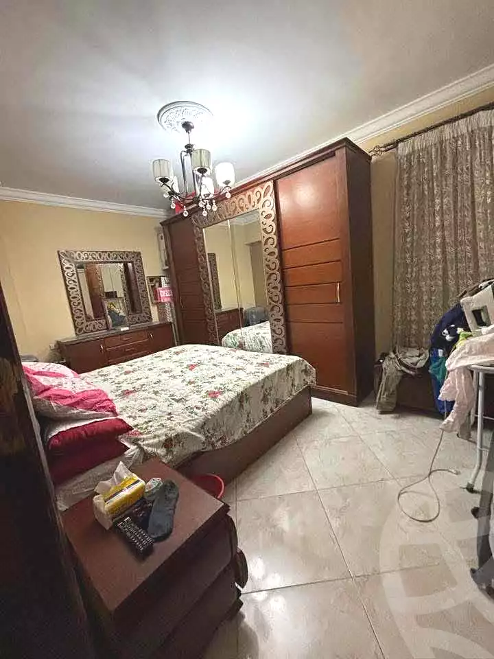 https://aqarmap.com.eg/en/listing/7098009-for-sale-cairo-helwan-mahmoud-zaki-st