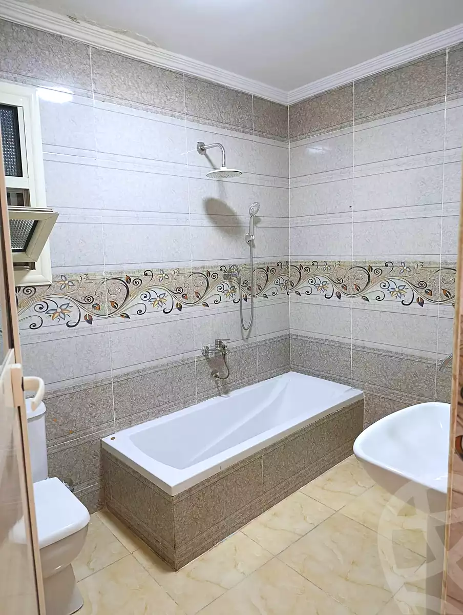 https://aqarmap.com.eg/en/listing/7098052-for-sale-cairo-elnozha-Streettt-27