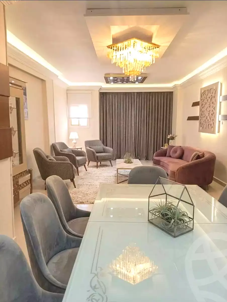 https://aqarmap.com.eg/ar/listing/7098055-for-sale-cairo-el-haram-shareaa-khatem-el-morsalen