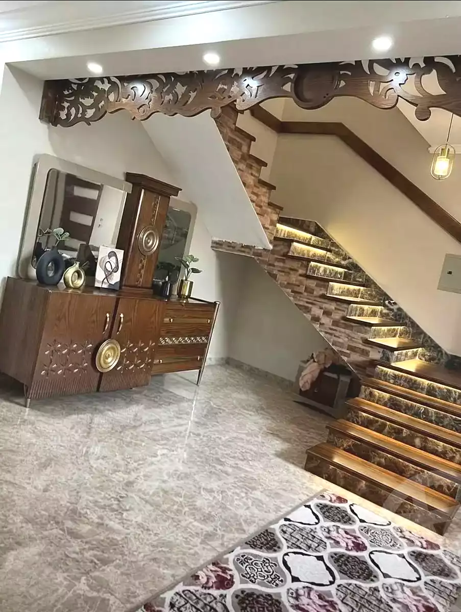 https://aqarmap.com.eg/ar/listing/7098055-for-sale-cairo-el-haram-shareaa-khatem-el-morsalen