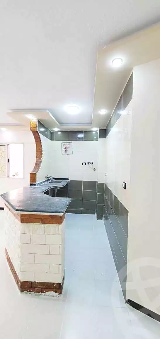https://aqarmap.com.eg/ar/listing/7098330-for-sale-alexandria-al-agamy-shataa-el-nakheel-street-10
