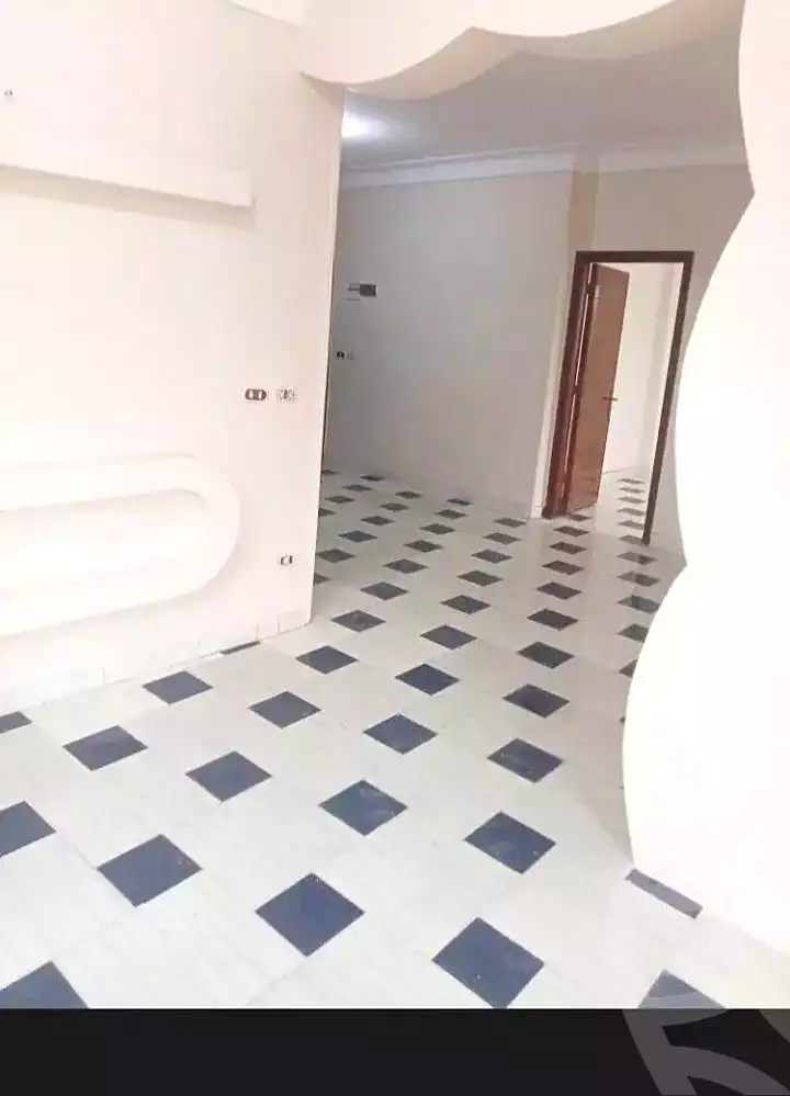 https://aqarmap.com.eg/en/listing/7098464-for-sale-alexandria-al-agamy-lbytsh-kafr-el-agamy-st