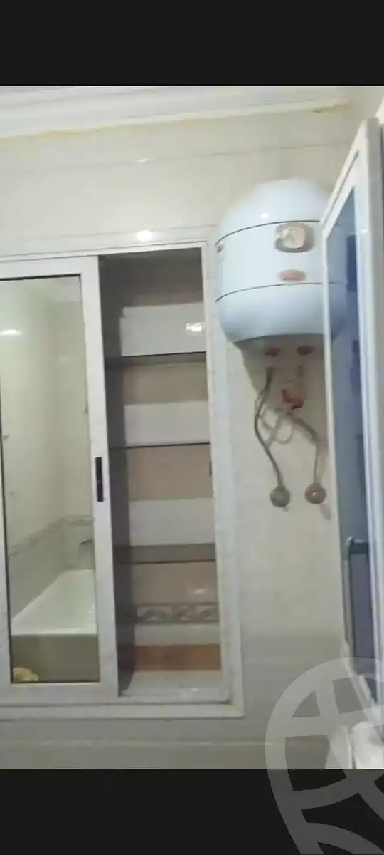 https://aqarmap.com.eg/en/listing/7098558-for-rent-cairo-downtown-kasr-el-neel-kasr-al-nile-st