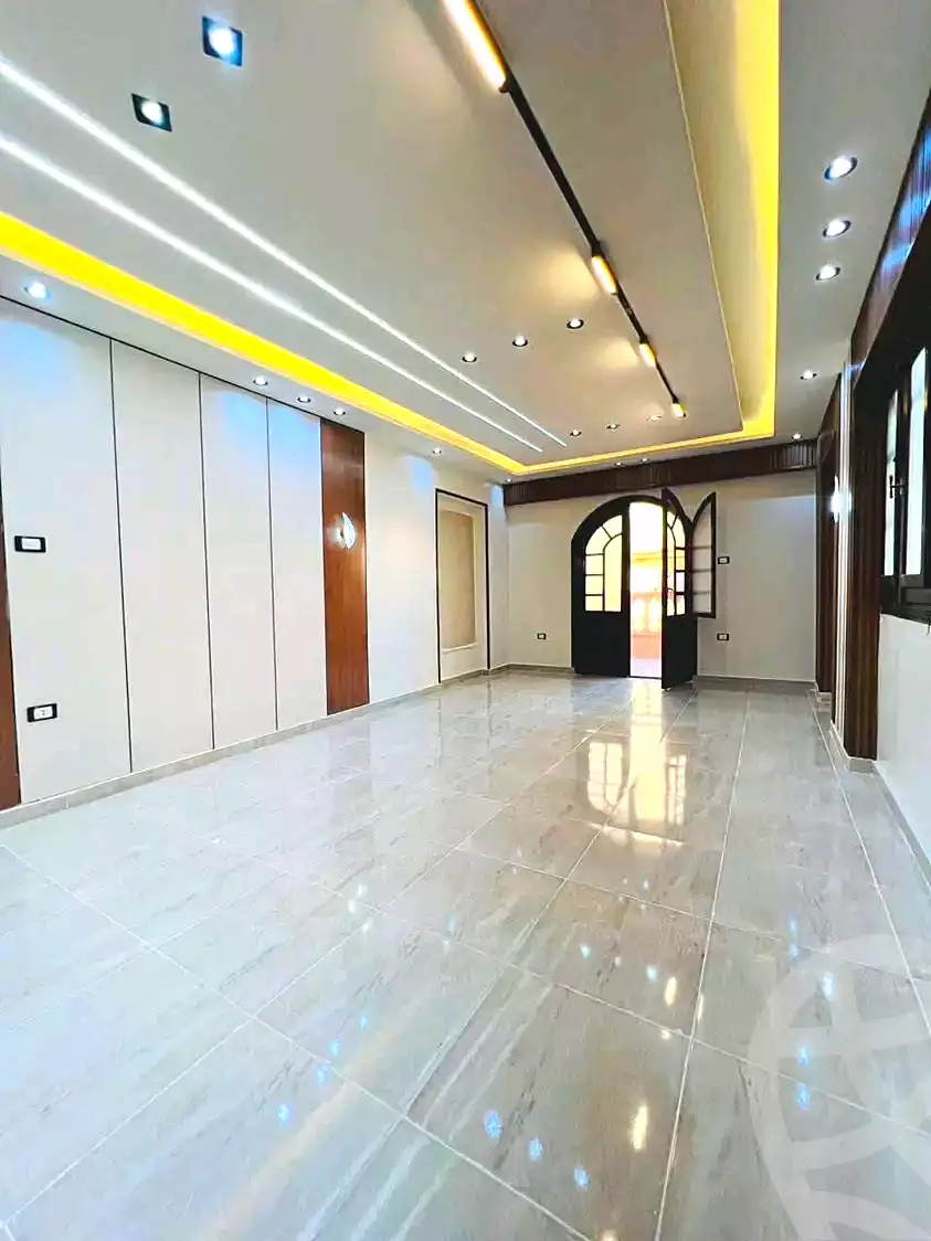 https://aqarmap.com.eg/ar/listing/7098583-for-sale-alexandria-al-agamy-shataa-el-nakheel