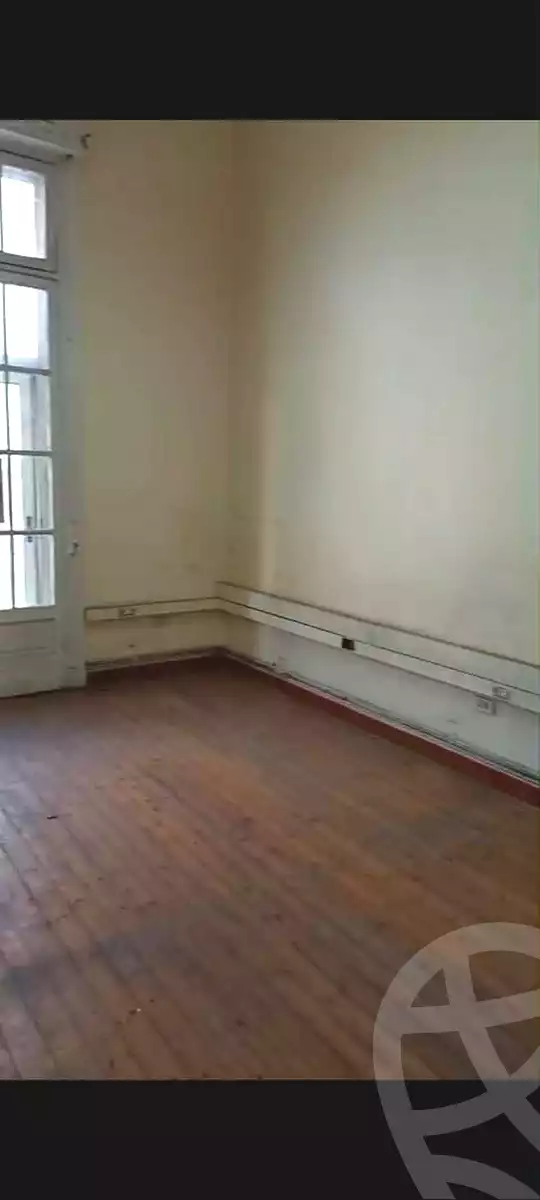 https://aqarmap.com.eg/ar/listing/7098591-for-rent-cairo-downtown-abdeen-el-gomhoreya-st