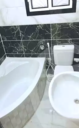 https://aqarmap.com.eg/ar/listing/7098901-for-sale-cairo-ain-shams-jsr-lswys