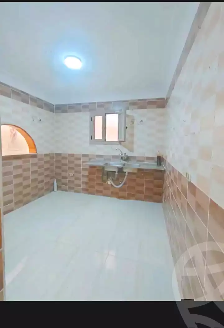 https://aqarmap.com.eg/ar/listing/7098952-for-sale-alexandria-al-agamy-shataa-el-nakheel-no-6-st