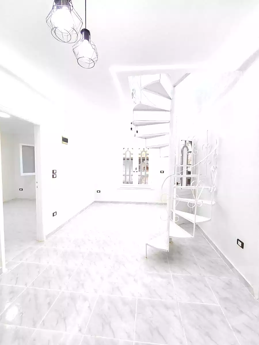 https://aqarmap.com.eg/ar/listing/7099272-for-sale-alexandria-al-agamy-shataa-el-nakheel
