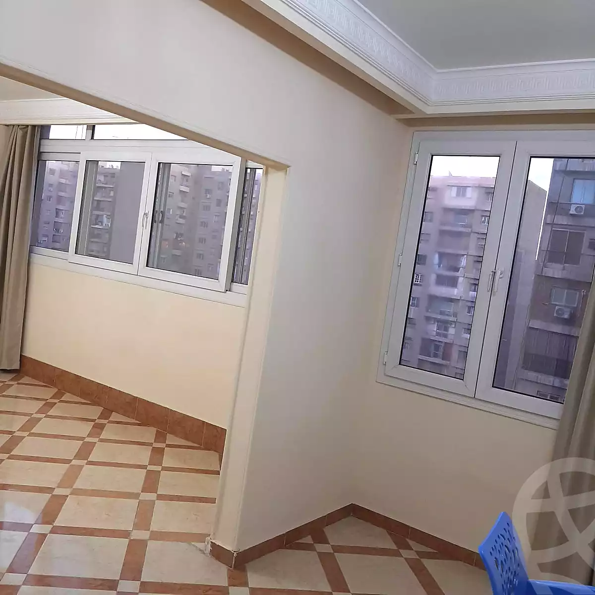 https://aqarmap.com.eg/en/listing/7099465-for-sale-cairo-helwan-hadayek-helwan-nile-corniche-st