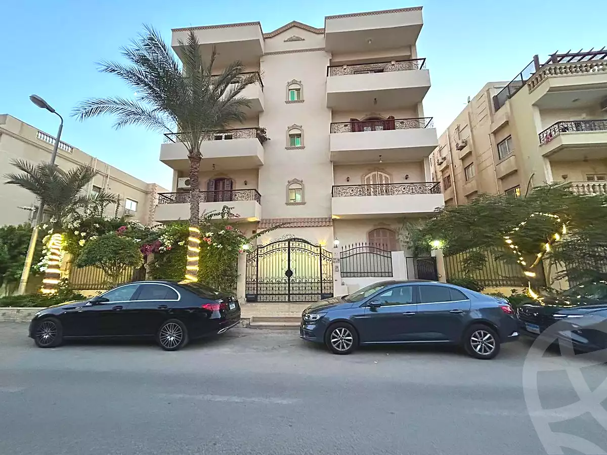https://aqarmap.com.eg/en/listing/7099581-for-sale-cairo-new-cairo-madinaty-lmntq-lthnyh-fylt-group-12