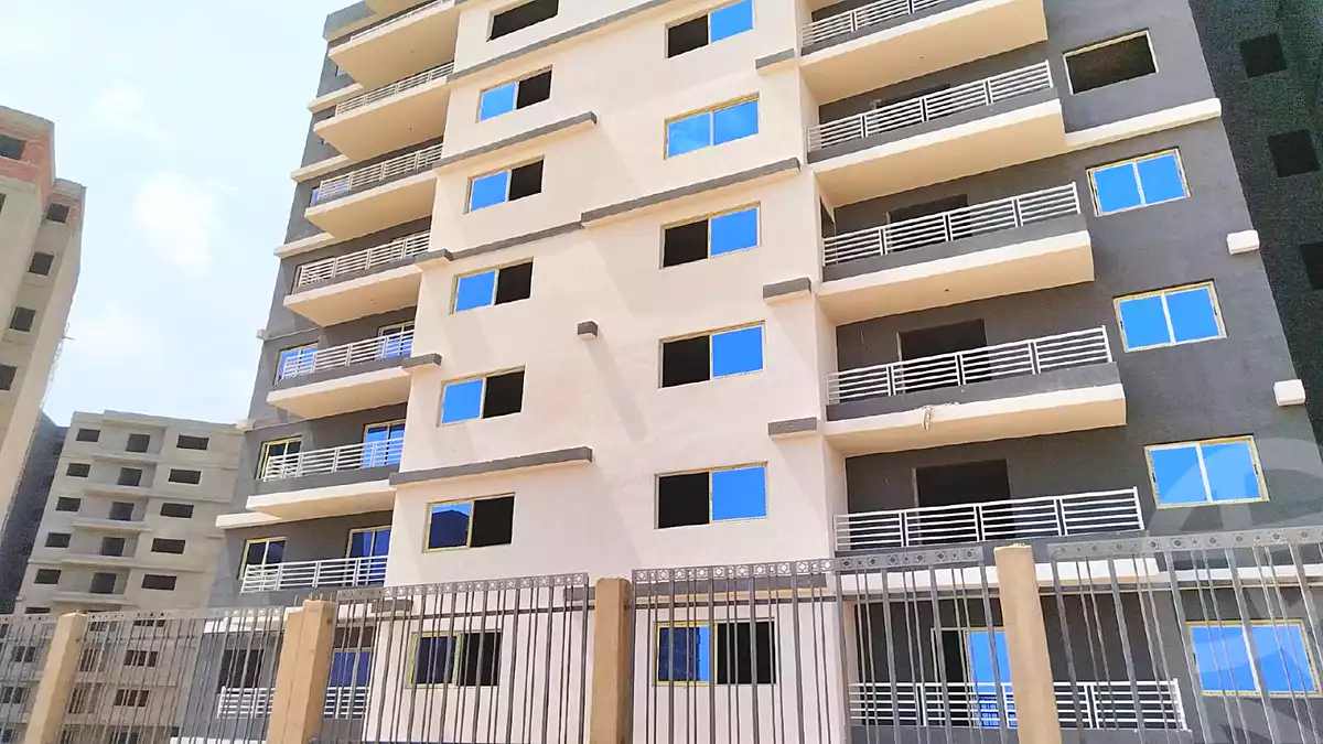 https://aqarmap.com.eg/ar/listing/7099582-for-sale-cairo-new-administrative-capital-r7-kmbwnd-stw