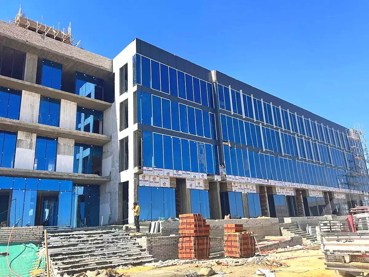 https://aqarmap.com.eg/ar/listing/7099620-for-sale-cairo-new-administrative-capital-r7-de-joya-strip-mall-3-taj-misr