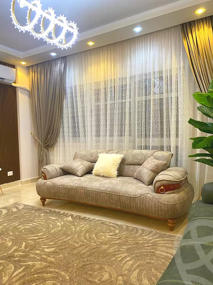 4 BR Apartment in Madinaty, photo 8 of 10