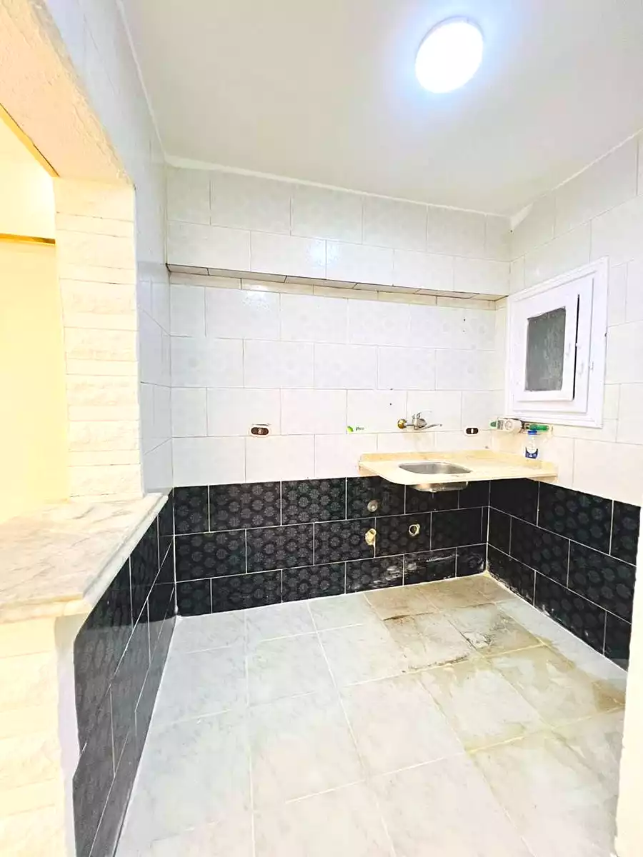 https://aqarmap.com.eg/ar/listing/7099994-for-sale-alexandria-al-agamy-shataa-el-nakheel