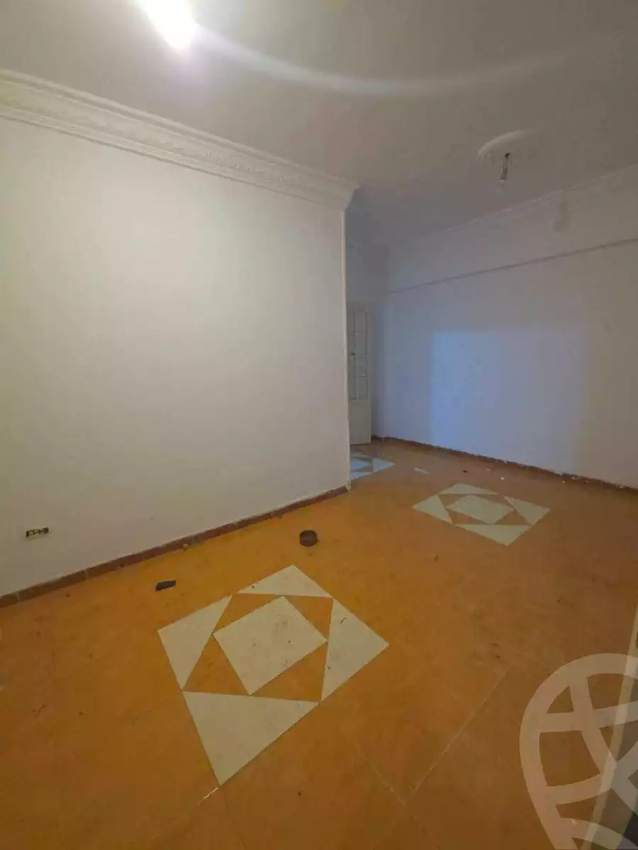 https://aqarmap.com.eg/ar/listing/7099996-for-rent-alexandria-lsywf