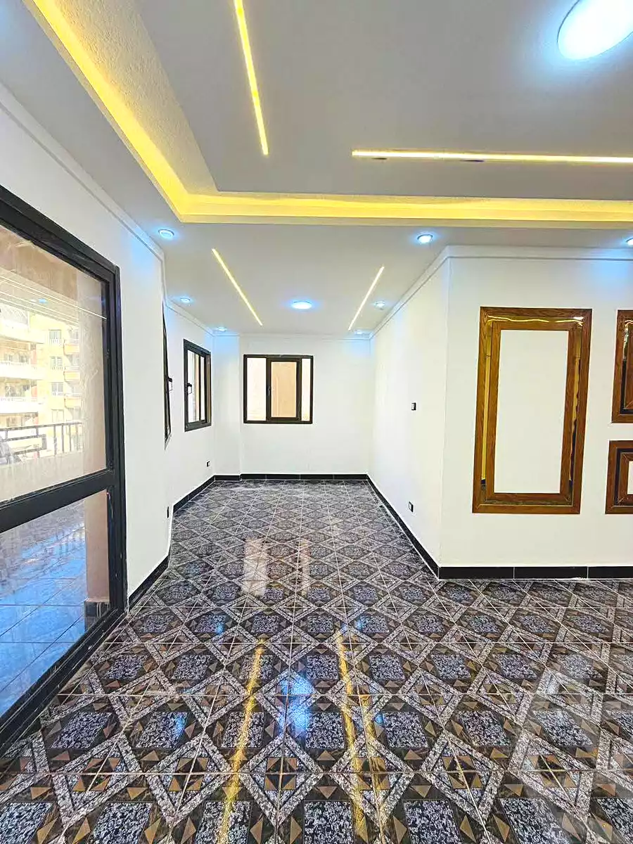 https://aqarmap.com.eg/ar/listing/7100025-for-sale-alexandria-al-agamy-shataa-el-nakheel