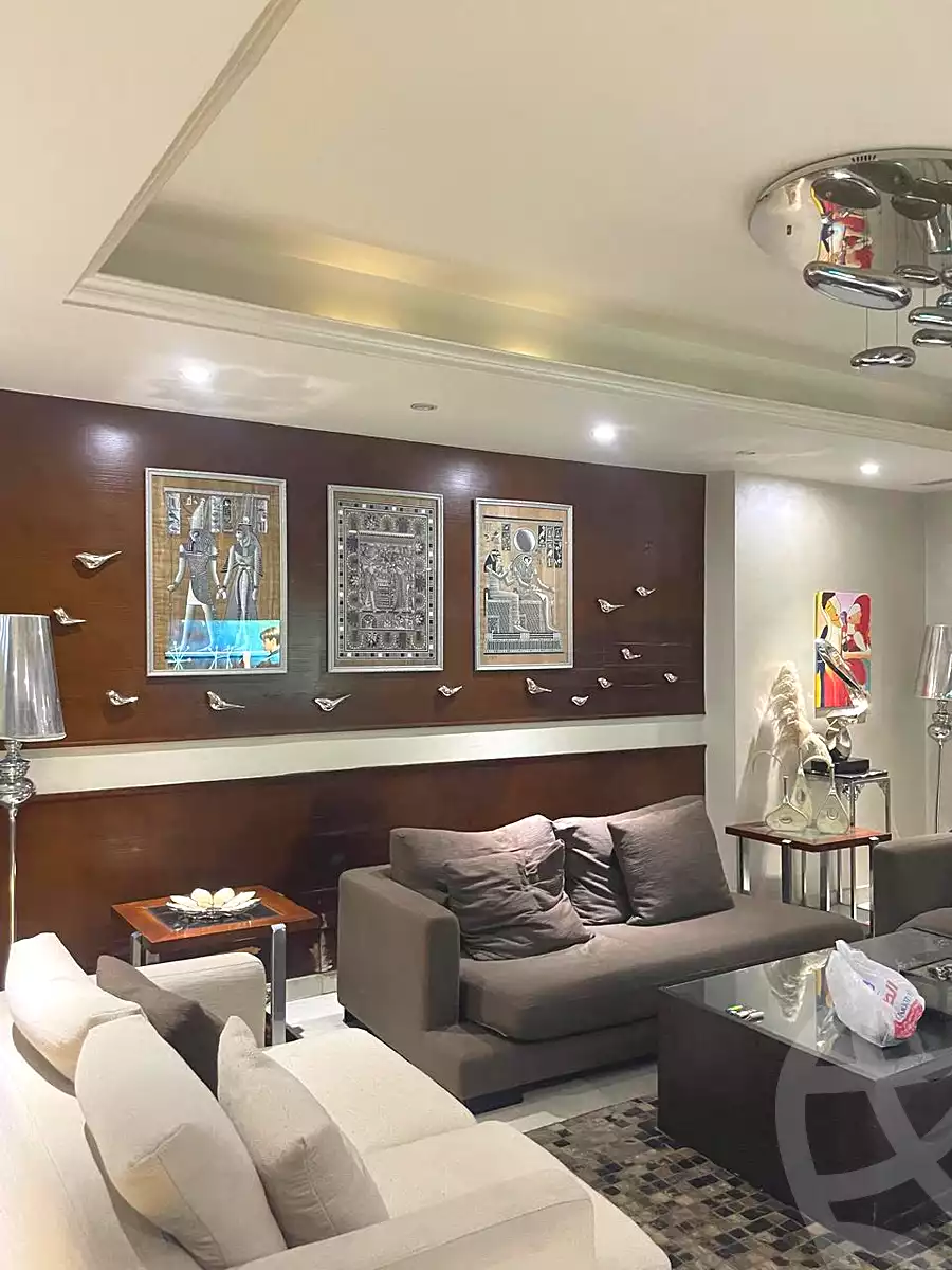 https://aqarmap.com.eg/ar/listing/7100172-for-sale-cairo-new-cairo-first-settlement-neighbourhood-5-el-shaheed-islam-raafat-st