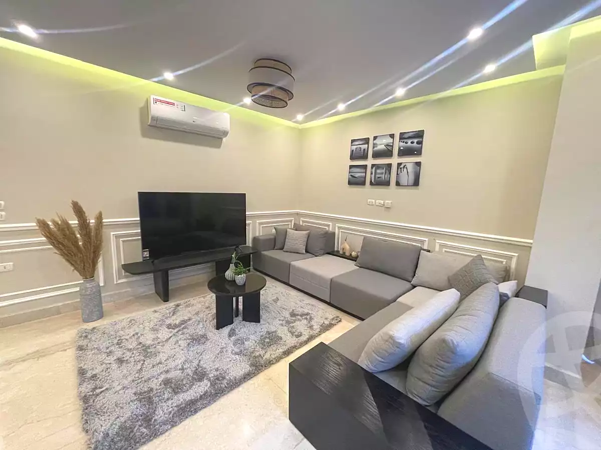 https://aqarmap.com.eg/ar/listing/7100181-for-rent-cairo-new-cairo-compounds-lake-view