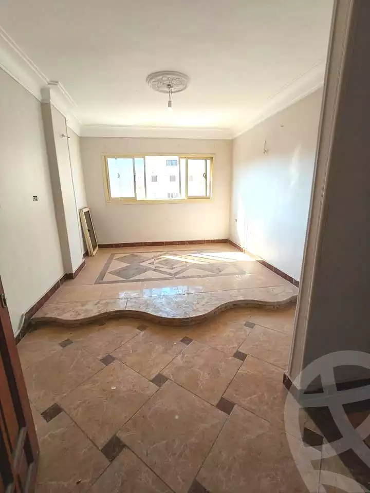 https://aqarmap.com.eg/ar/listing/7100267-for-sale-alexandria-lsywf-el-falki