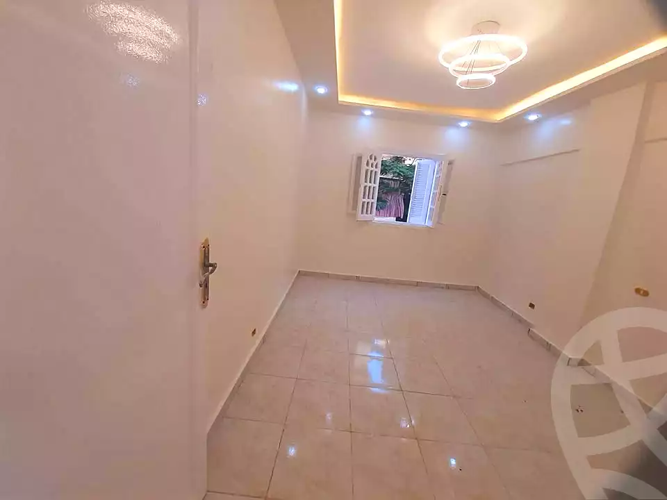 https://aqarmap.com.eg/en/listing/7100331-for-sale-alexandria-al-agamy-shataa-el-nakheel