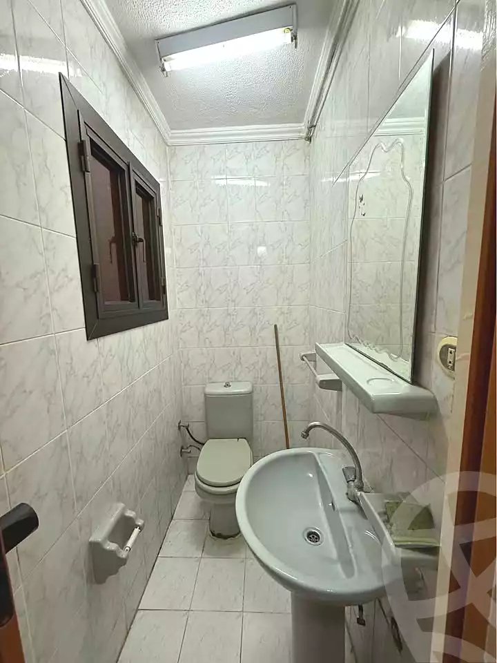 https://aqarmap.com.eg/ar/listing/7100366-for-sale-alexandria-sydy-bshr-sydy-bshr-bhry-shr-mhmd-njyb