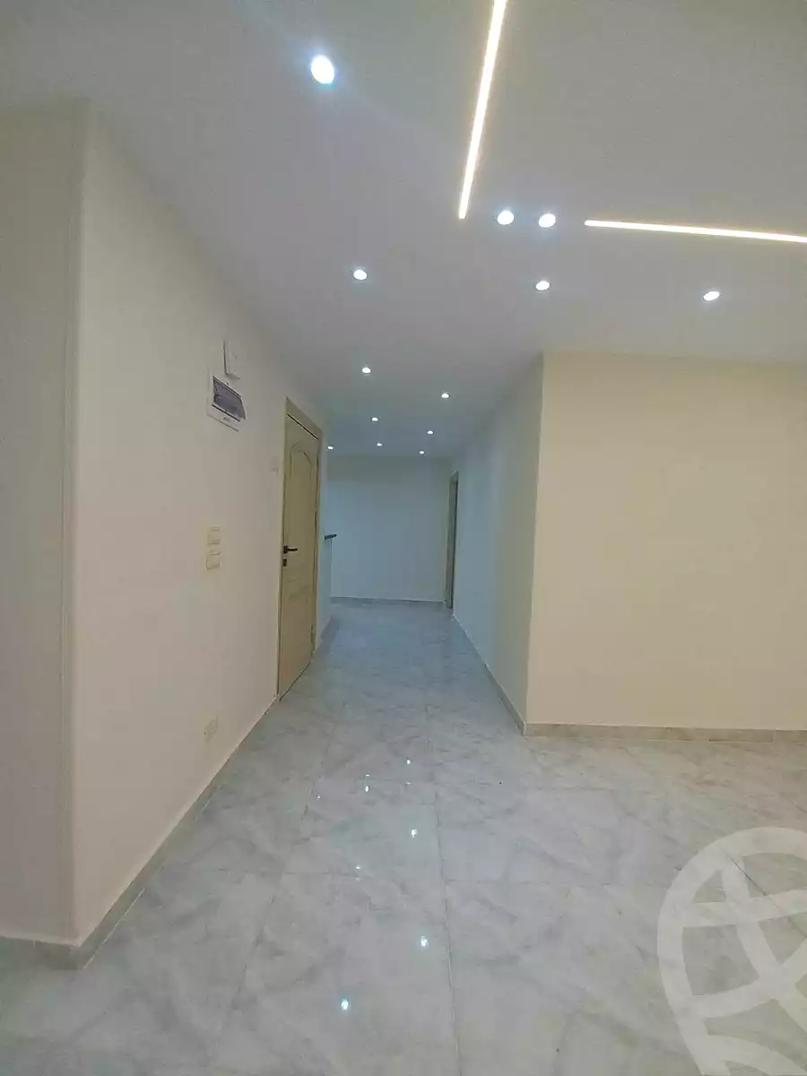https://aqarmap.com.eg/ar/listing/7100501-for-sale-alexandria-sydy-bshr-sydy-bshr-bhry-shr-mhmd-njyb