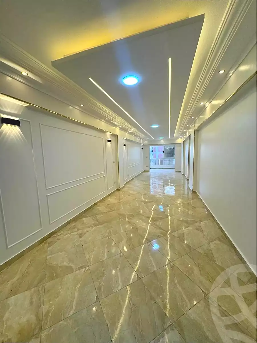 https://aqarmap.com.eg/ar/listing/7100584-for-sale-alexandria-sydy-bshr-sydy-bshr-bhry-shr-mhmwd-l-yswy