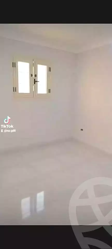 https://aqarmap.com.eg/en/listing/7100614-for-sale-alexandria-al-agamy-bw-ywsf
