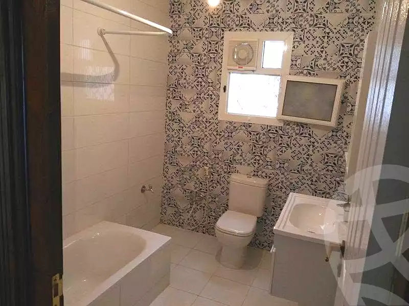 https://aqarmap.com.eg/ar/listing/7100649-for-sale-alexandria-al-agamy-lbytsh