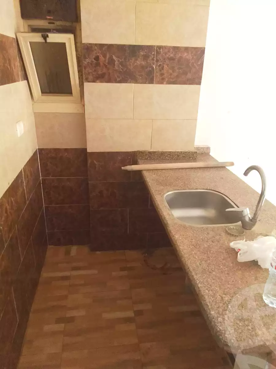 https://aqarmap.com.eg/ar/listing/7100761-for-sale-alexandria-al-agamy-lbytsh-el-hanafeya-st