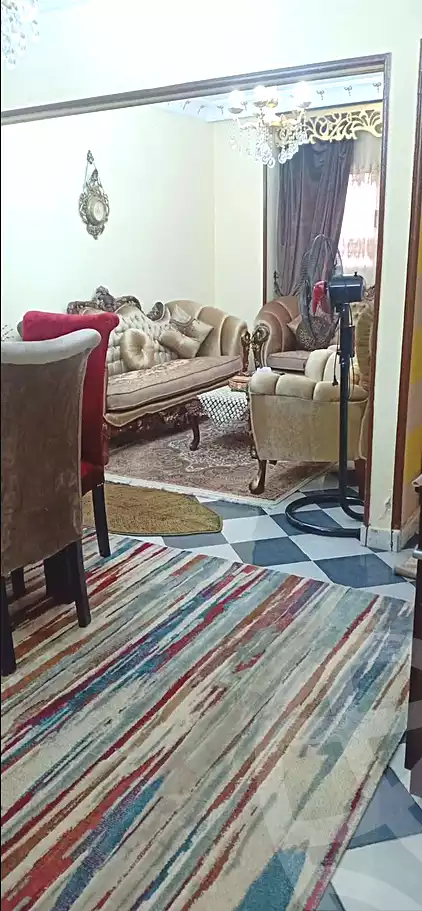 https://aqarmap.com.eg/ar/listing/7100862-for-sale-cairo-helwan-helwan-el-sharkeya-mostafa-safwat-st