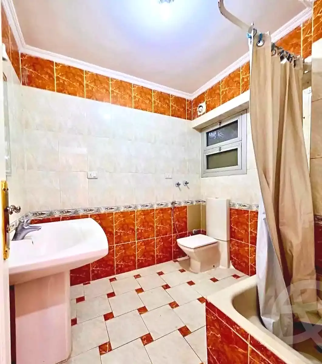 https://aqarmap.com.eg/ar/listing/7101067-for-sale-alexandria-el-montazah-sheraton-towers