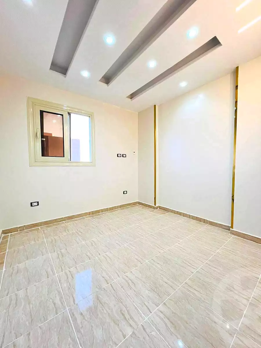 https://aqarmap.com.eg/ar/listing/7101088-for-sale-alexandria-al-agamy-shataa-el-nakheel