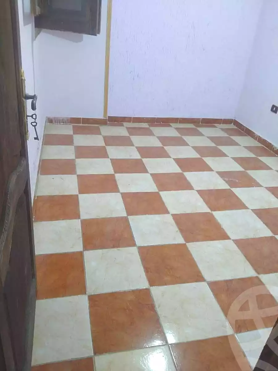 https://aqarmap.com.eg/ar/listing/7101287-for-rent-alexandria-al-agamy-el-hanouvel-al-asdakaa-st