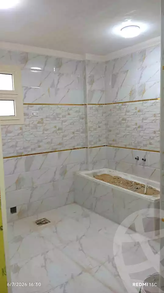 https://aqarmap.com.eg/ar/listing/7101442-for-sale-alexandria-al-agamy-el-hanouvel-el-salam-st