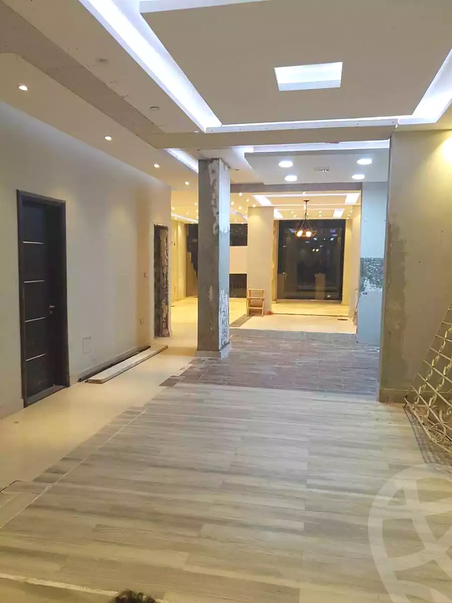 https://aqarmap.com.eg/ar/listing/7101729-for-rent-cairo-mokattam-lhdb-l-ly-madinat-el-togaryen-al-togaryeen-city-st