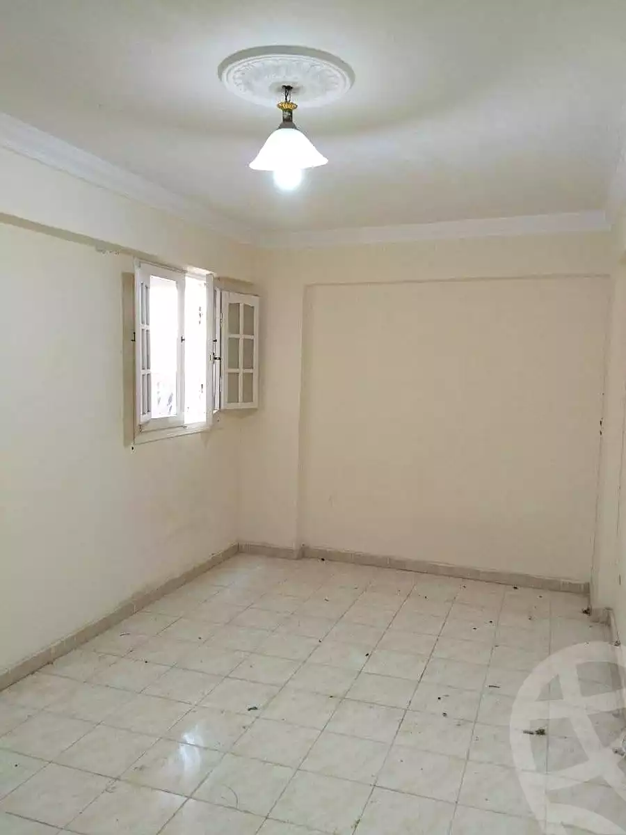 https://aqarmap.com.eg/ar/listing/7101845-for-sale-alexandria-al-agamy-el-hanouvel-el-warsha-st