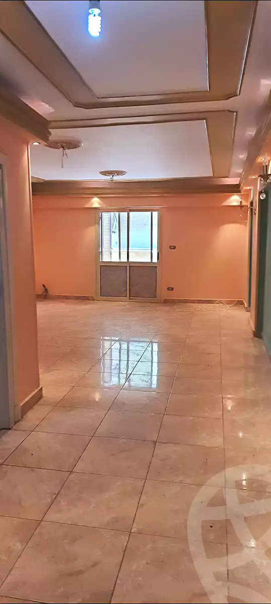 https://aqarmap.com.eg/ar/listing/7101912-for-rent-alexandria-camp-cesar-tiba-st