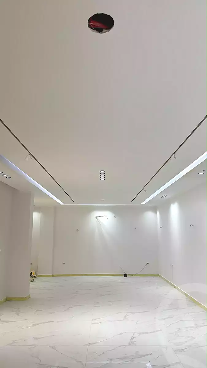 https://aqarmap.com.eg/ar/listing/7102301-for-sale-cairo-new-cairo-south-investors-gamal-abdel-nasser-st