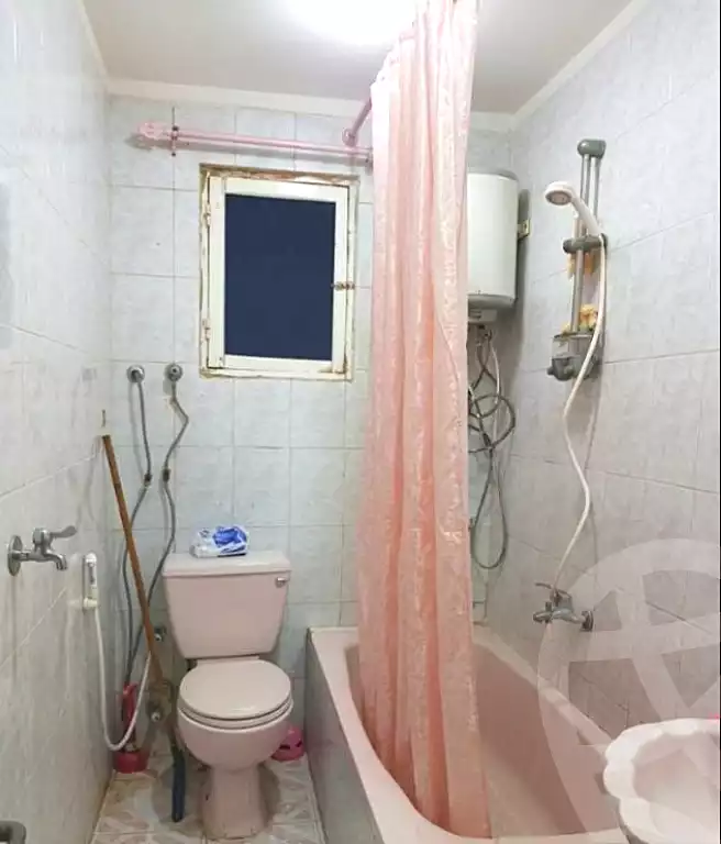 https://aqarmap.com.eg/ar/listing/7102406-for-sale-alexandria-al-agamy-lbytsh-abd-el-fattah-el-talkhawy